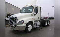 2016 FREIGHTLINER CASCADIA 125 Conventional - Day Cab, Tractor in New Haven (fort Wayne), IN
