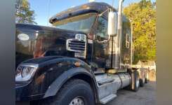 2015 FREIGHTLINER 122 SD Conventional - Sleeper Truck, Tractor in Bluffton, SC