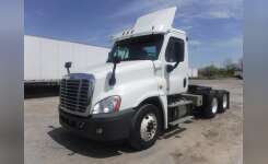 2016 FREIGHTLINER CASCADIA 125 Conventional - Day Cab, Tractor in Cleveland, OH