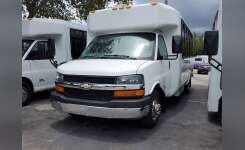 2011 CHEVROLET EXPRESS G4500 Cutaway-Cube Van in Miami, FL