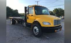 2015 FREIGHTLINER BUSINESS CLASS M2 106 Flatbed Truck in Tampa, FL