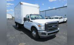 2015 FORD F350 Box Truck - Straight Truck, Hauler, Contractor Truck in London, OH