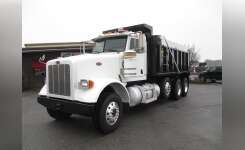 2013 PETERBILT 367 Conventional - Sleeper Truck, Tractor in Searcy, AR