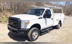 2015 FORD F350 Utility Truck - Service Truck in Kansas City, MO
