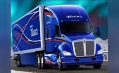 2018 Kenworth T680 Conventional - Sleeper Truck, Tractor in Louisville, KY