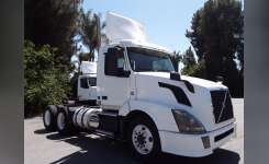 2014 VOLVO VN 630 Conventional - Day Cab, Tractor in Fontana, CA