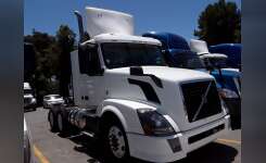 2014 VOLVO VN 630 Conventional - Day Cab, Tractor in Pomona, CA