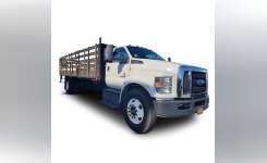 2016 FORD F650 Flatbed Truck, Stake Bed in Whittier, CA