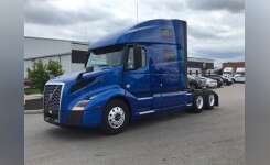 2019 VOLVO VNL760 Conventional - Sleeper Truck, Tractor in Cincinnati, OH