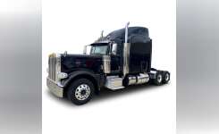 2017 PETERBILT 389 Conventional - Sleeper Truck, Tractor in Wichita, KS