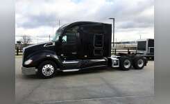 2016 KENWORTH T680 Conventional - Sleeper Truck, Tractor in Fontana, CA