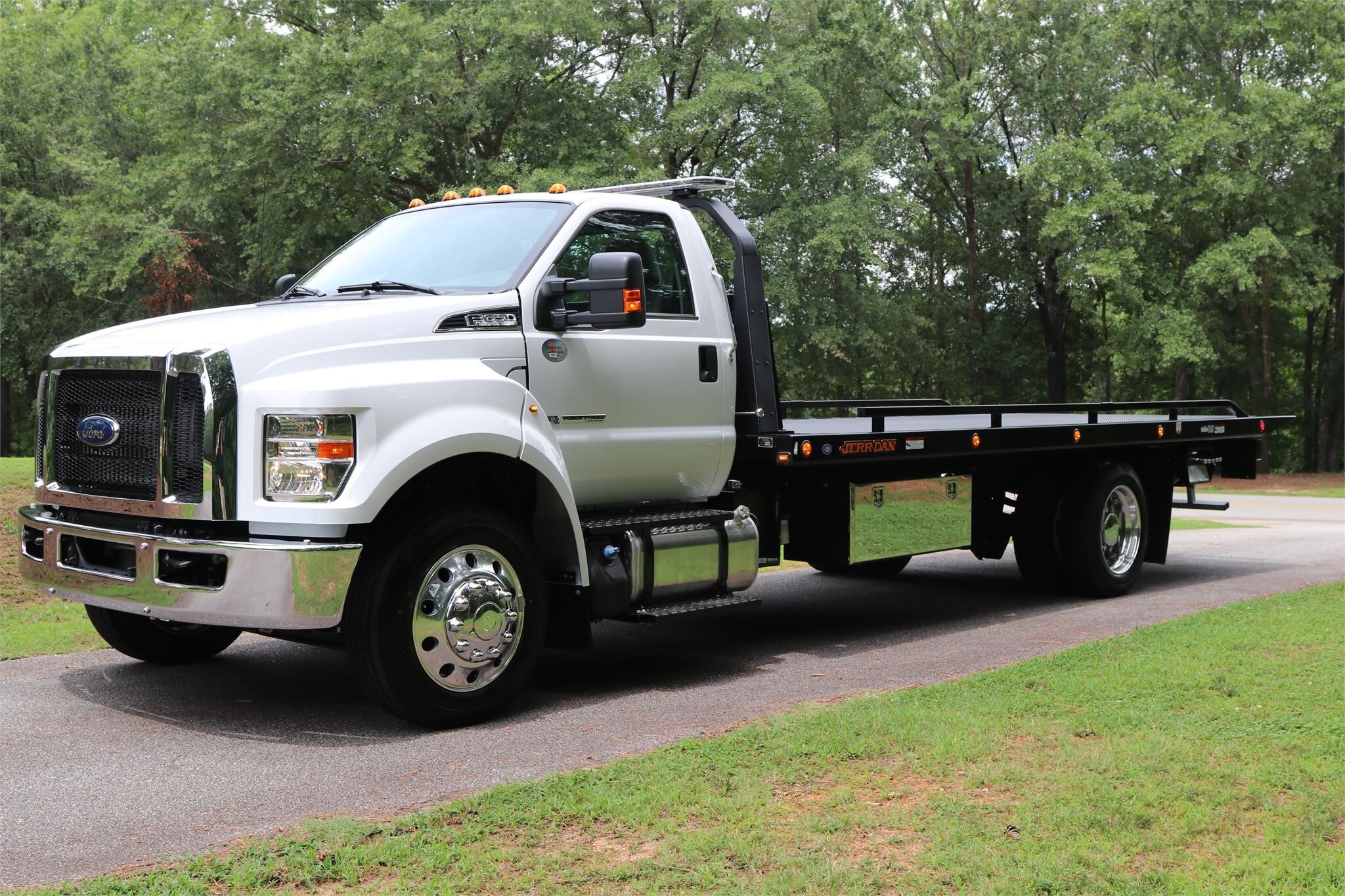 F650 For Sale - Ford F650 Rollback Tow Trucks Near Me - Commercial ...