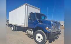 2013 International WORKSTAR 7300 Box Truck - Straight Truck in Saginaw, TX