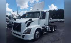 2014 VOLVO VN 630 Conventional - Day Cab, Tractor in Atlanta, GA