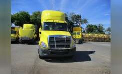 2013 FREIGHTLINER CASCADIA 125 Conventional - Day Cab, Tractor in Indianapolis, IN