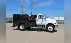 2008 FORD F750 Utility Truck - Service Truck, Fuel Truck - Lube Truck, Mechanics Truck in Houston, TX