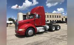 2012 PETERBILT 386 Conventional - Day Cab, Tractor in Dubuque, IA