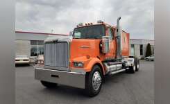 2009 WESTERN STAR 4900EX Conventional - Sleeper Truck, Tractor in Coopersburg, PA