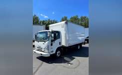 2017 ISUZU NPR HD Box Truck - Straight Truck in Luzerne, PA