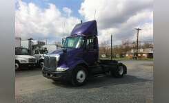 2005 INTERNATIONAL 8000 Conventional - Day Cab, Tractor in Duncansville, PA