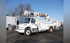 2005 FREIGHTLINER BUSINESS CLASS M2 106 Digger Derrick in Ronkonkoma, NY