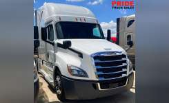 2018 FREIGHTLINER CASCADIA 126 Conventional - Sleeper Truck, Tractor in Dallas, TX