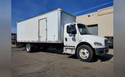 2006 FREIGHTLINER BUSINESS CLASS M2 106 Box Truck - Straight Truck in Lodi, NJ
