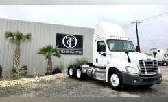 2012 FREIGHTLINER CASCADIA 125 Conventional - Day Cab, Tractor in Converse, TX