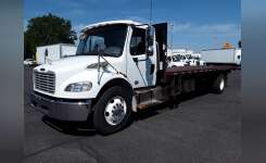 2013 FREIGHTLINER BUSINESS CLASS M2 106 Flatbed Truck in Oak Creek, WI
