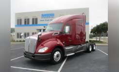 2019 KENWORTH T680 Conventional - Sleeper Truck, Tractor in Spartanburg, SC