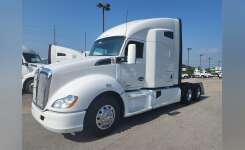 2018 KENWORTH T680 Conventional - Sleeper Truck, Tractor in Fort Wayne, IN