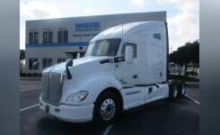 2018 KENWORTH T680 Conventional - Sleeper Truck, Tractor in Spartanburg, SC
