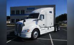 2018 KENWORTH T680 Conventional - Sleeper Truck, Tractor in Spartanburg, SC