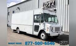 2008 WORKHORSE W42 Stepvan, Dry Van, Box Truck - Straight Truck in Wheat Ridge, CO