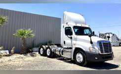 2012 FREIGHTLINER CASCADIA 125 Conventional - Day Cab, Tractor in Converse, TX