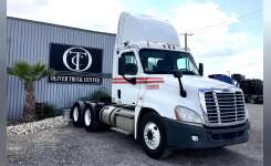 2012 FREIGHTLINER CASCADIA 125 Conventional - Day Cab, Tractor in Converse, TX