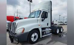 2016 FREIGHTLINER CASCADIA 125 Conventional - Day Cab, Tractor in Fort Wayne, IN