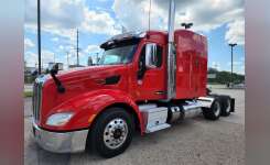 2018 PETERBILT 579 Conventional - Sleeper Truck, Tractor in Fort Wayne, IN