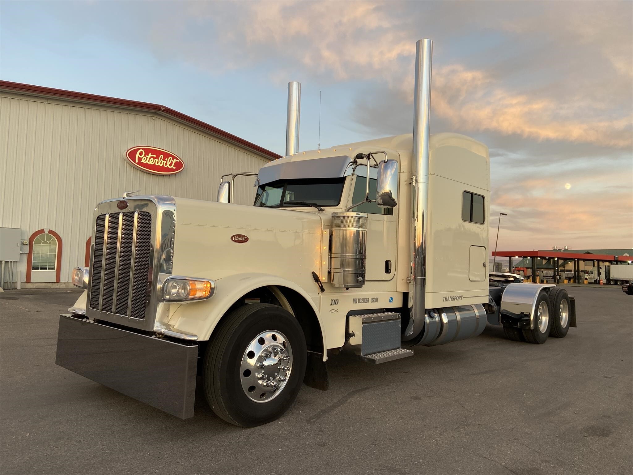 peterbilt custom sleeper trucks for sale
