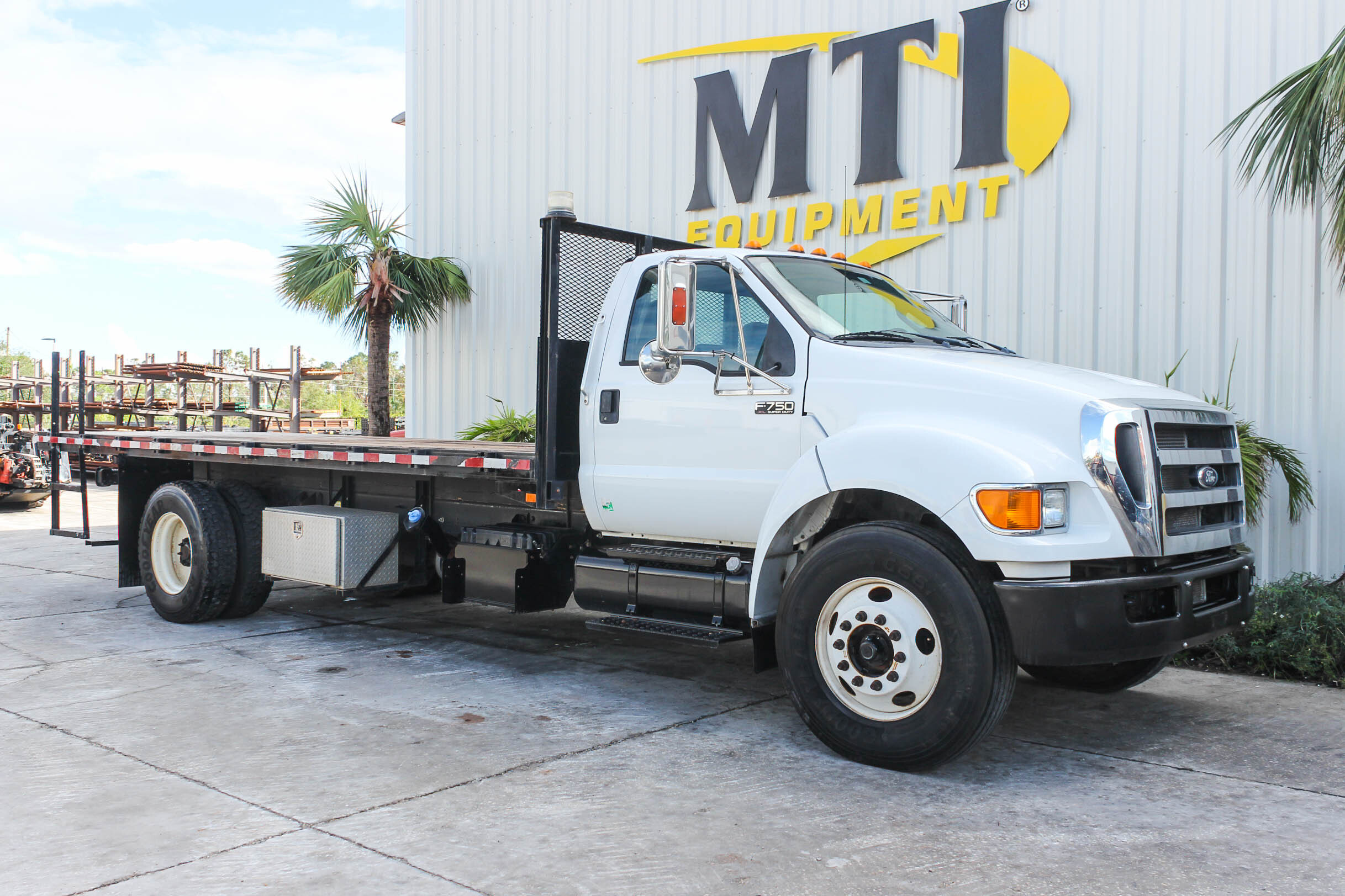 2015 Ford F750, north port FL 5023994278