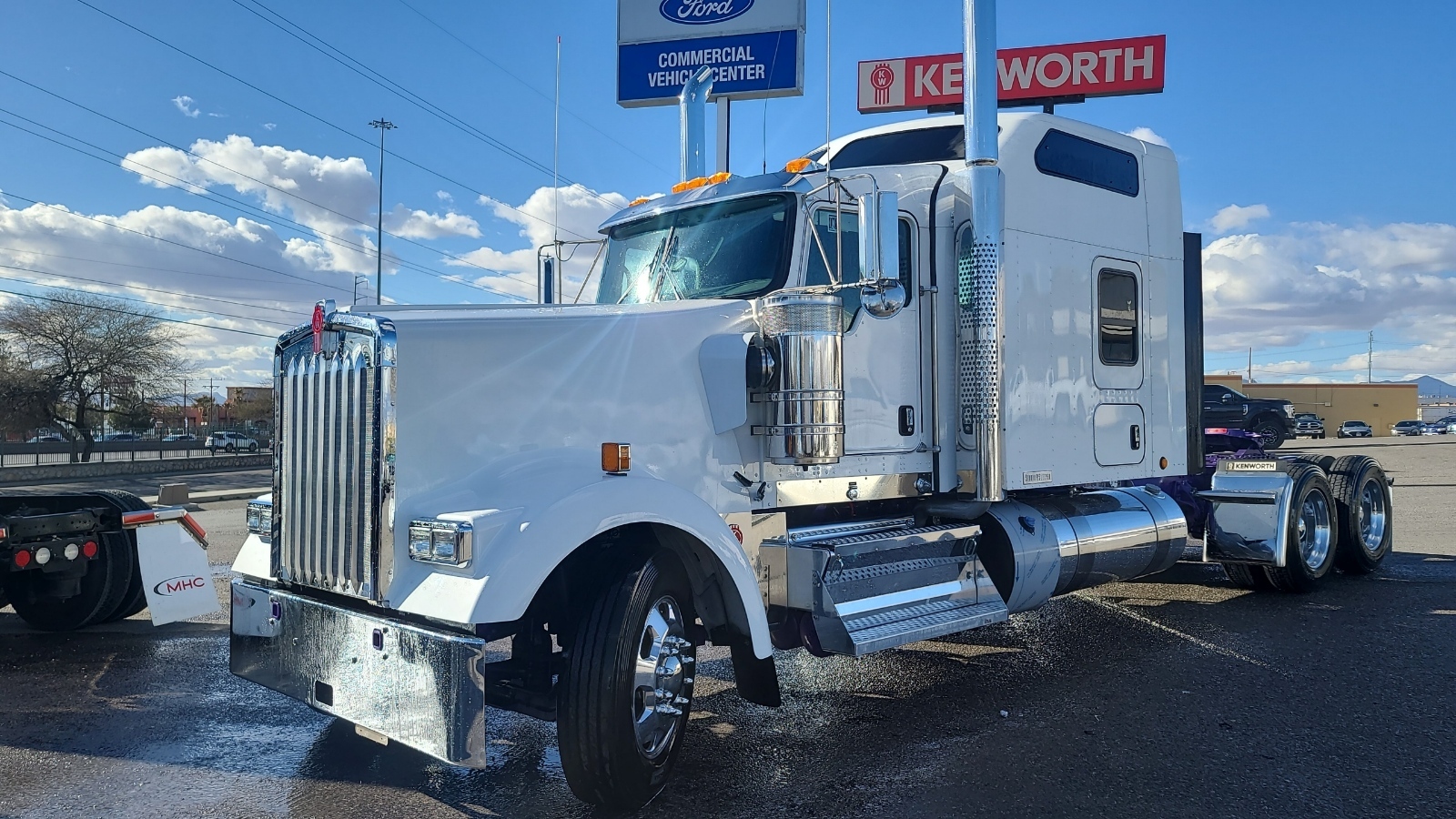 2023 Kenworth W900L For Sale in Dallas - Commercial Truck Trader