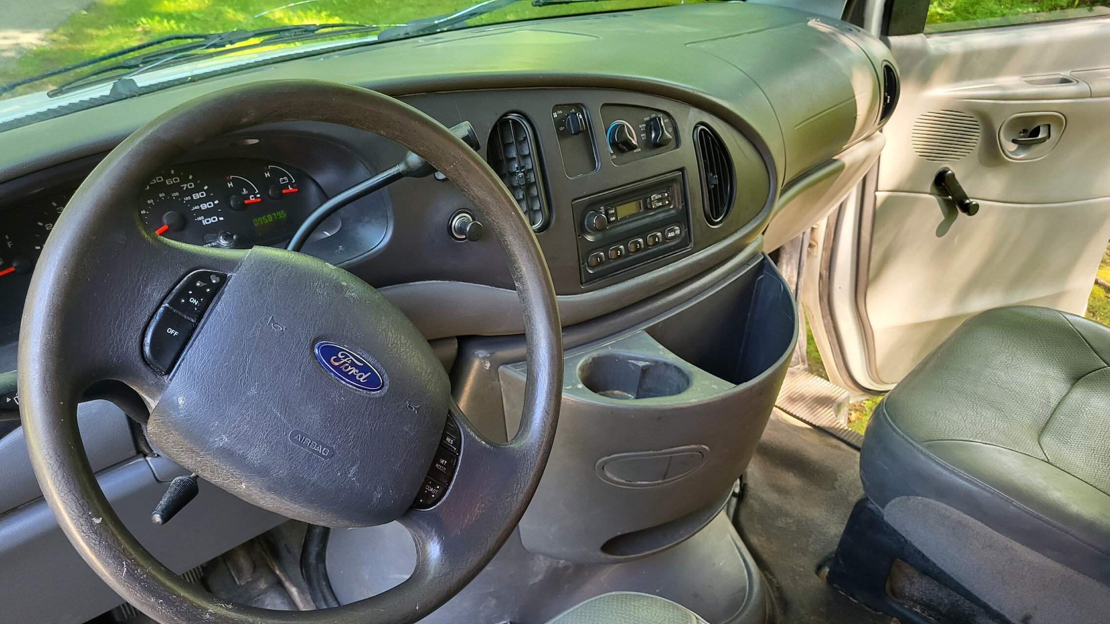 Used 2005 Ford E450 in Pinconning, MI 5028837198 Commercial Truck