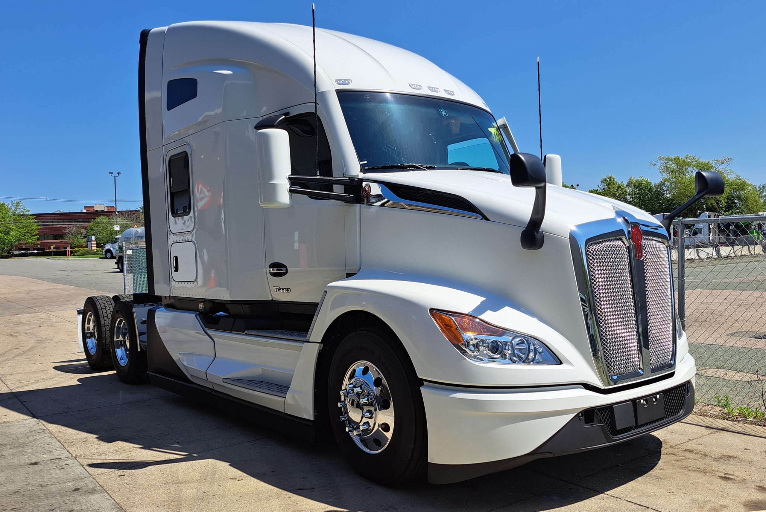 New 2024 Kenworth T680 For Sale in Brockton, MA 5029154179