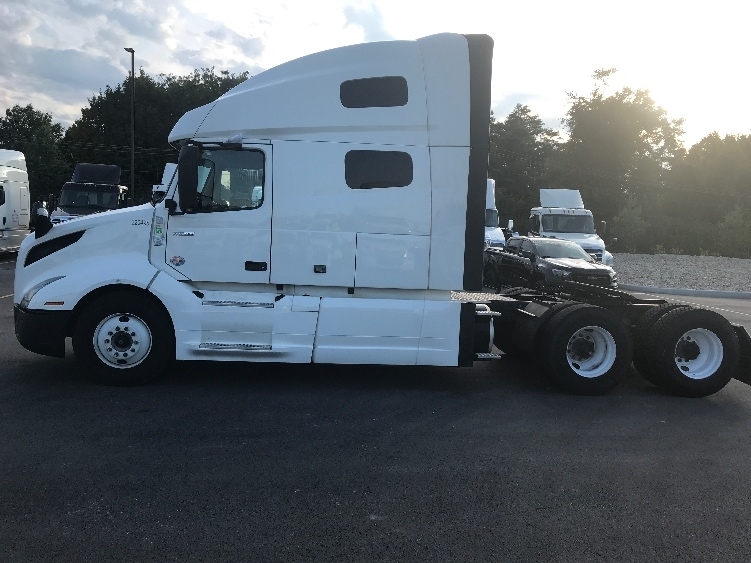 Used 2019 Volvo VNL64760 For Sale in Piqua, OH 5028070639