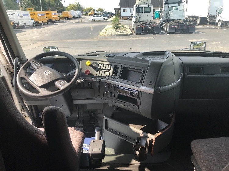 Used 2019 Volvo VNL64760 For Sale in Piqua, OH 5028070639