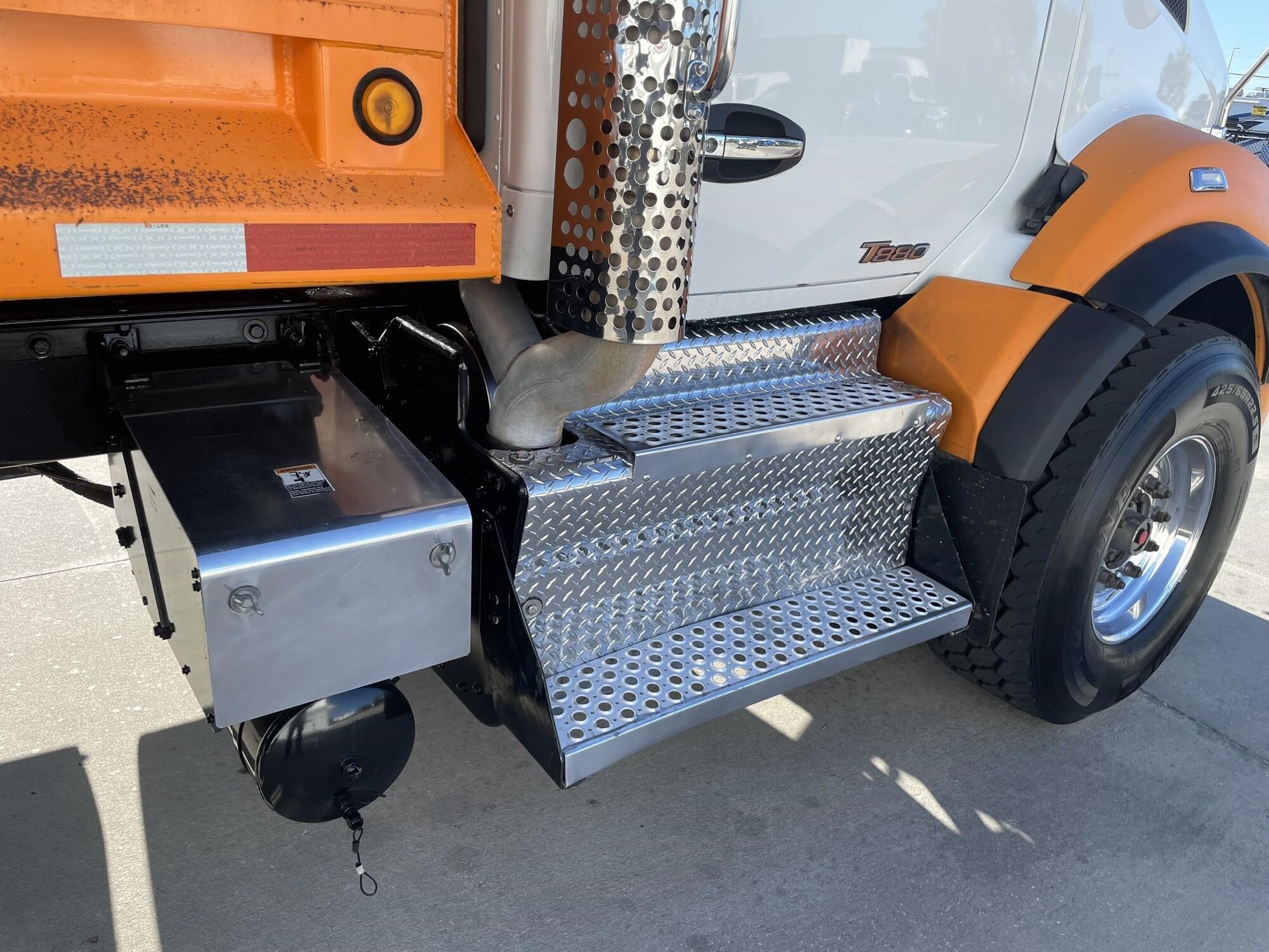 Used 2017 Kenworth T880 For Sale in Tampa, FL 5029000906 Commercial