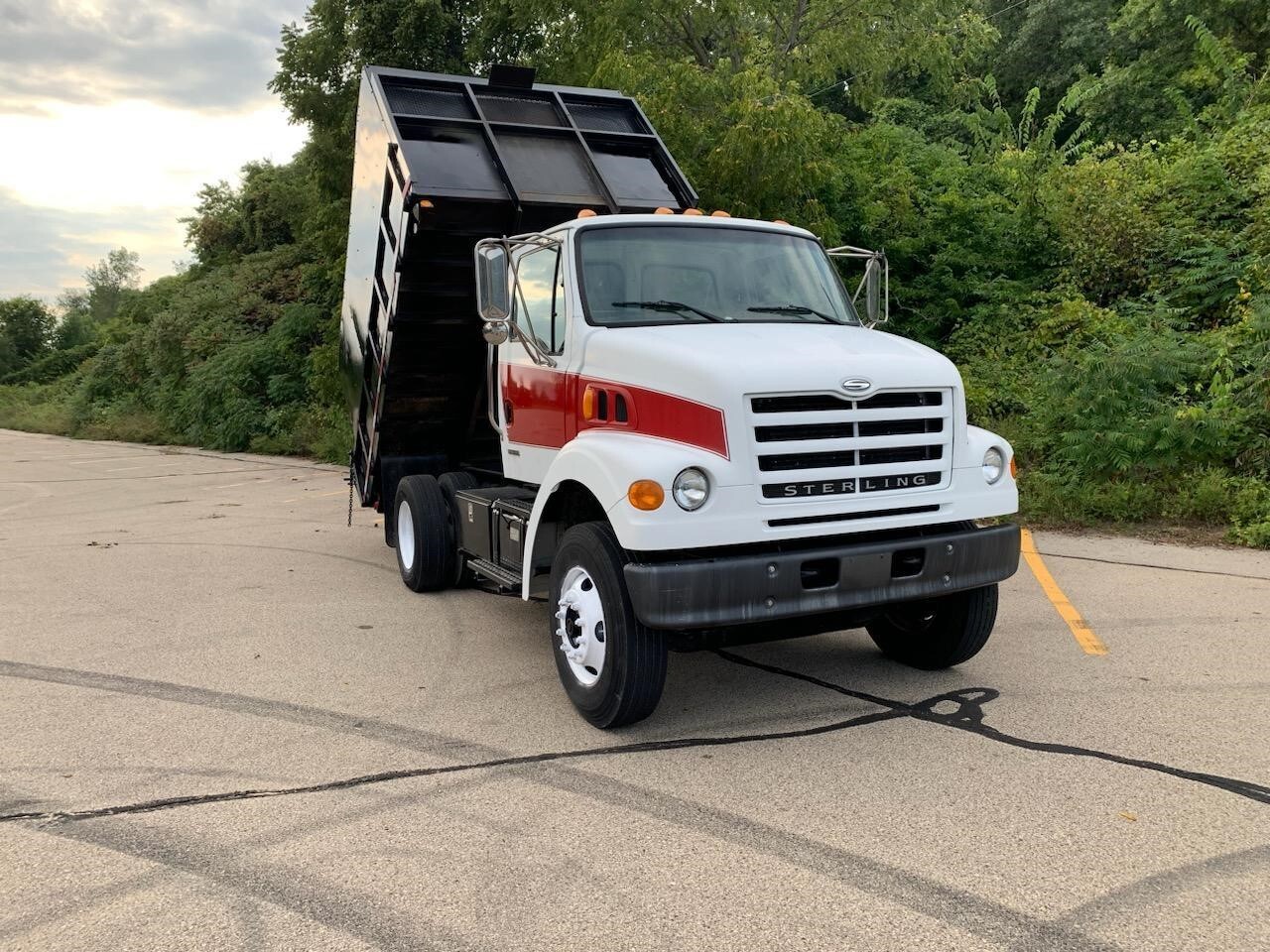 Used 2002 Sterling L7500 For Sale in Dubuque, IA 5028660284