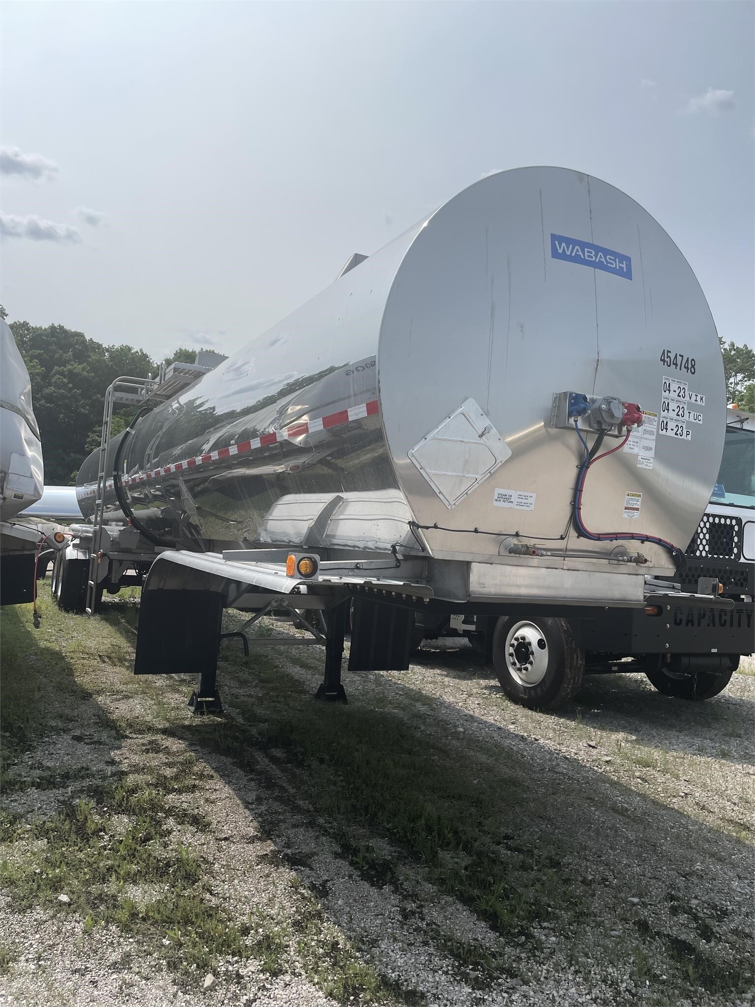 Used 2024 Bulk For Sale in Perryville, MO 5028185852 Commercial