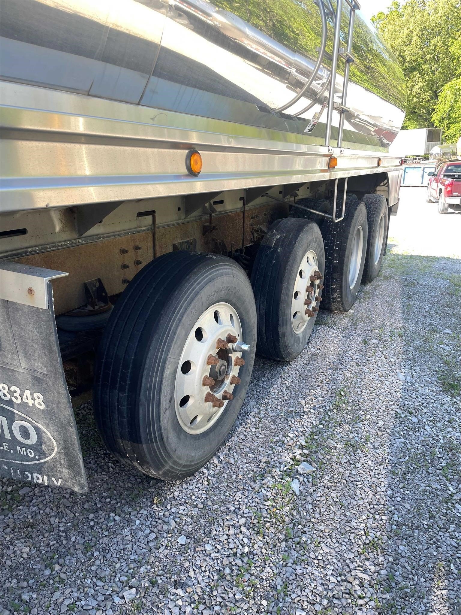 Used 2008 Volvo VHD64B200 For Sale in Perryville, MO 5028185840