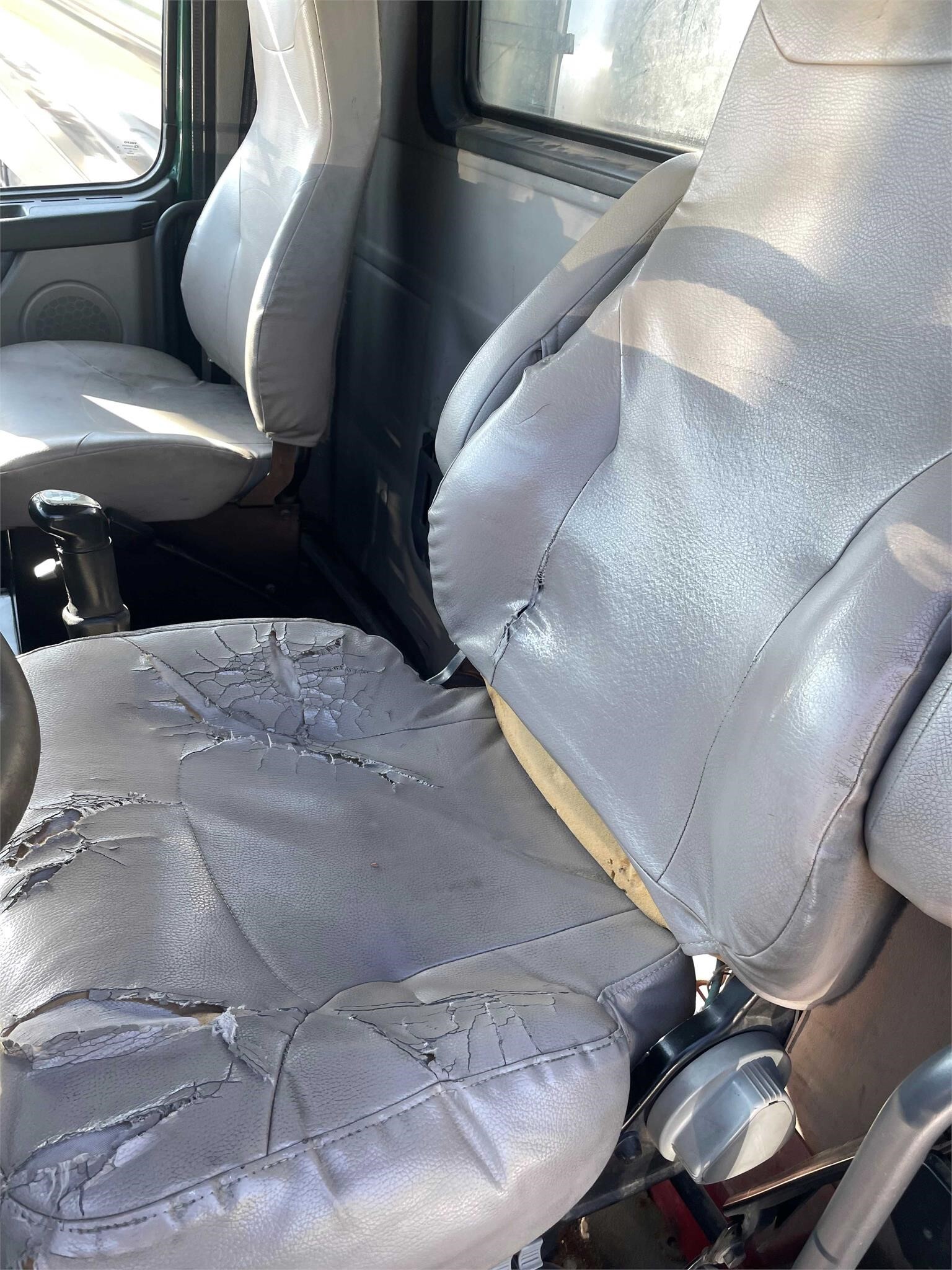 Used 2008 Volvo VHD64B200 For Sale in Perryville, MO 5028185840